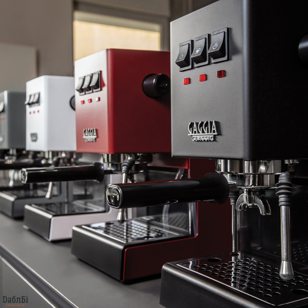 Кофеварка рожковая Gaggia Espresso Classic E24 Black RI9481/14 EU фото